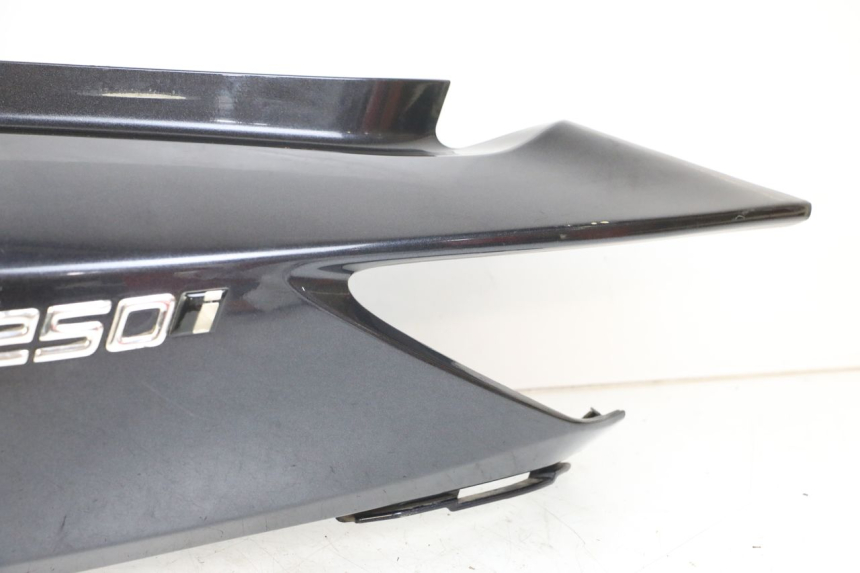 photo de LEWY TYLNY BOK KYMCO XCITING 250 (2006 - 2009) - Zbliżenie komponentów