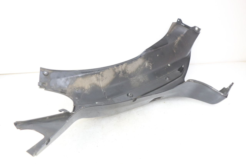 photo de LEWY TYLNY BOK PIAGGIO XEVO - X EVO 125 (2007 - 2017) - Szczegół części