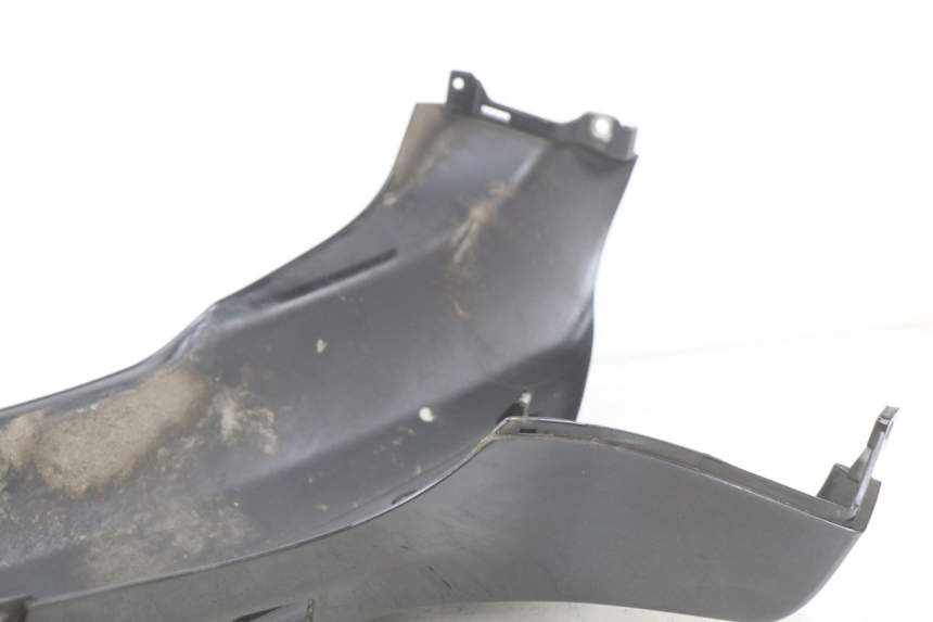 photo de LEWY TYLNY BOK PIAGGIO XEVO - X EVO 125 (2007 - 2017) - Inny kąt widzenia