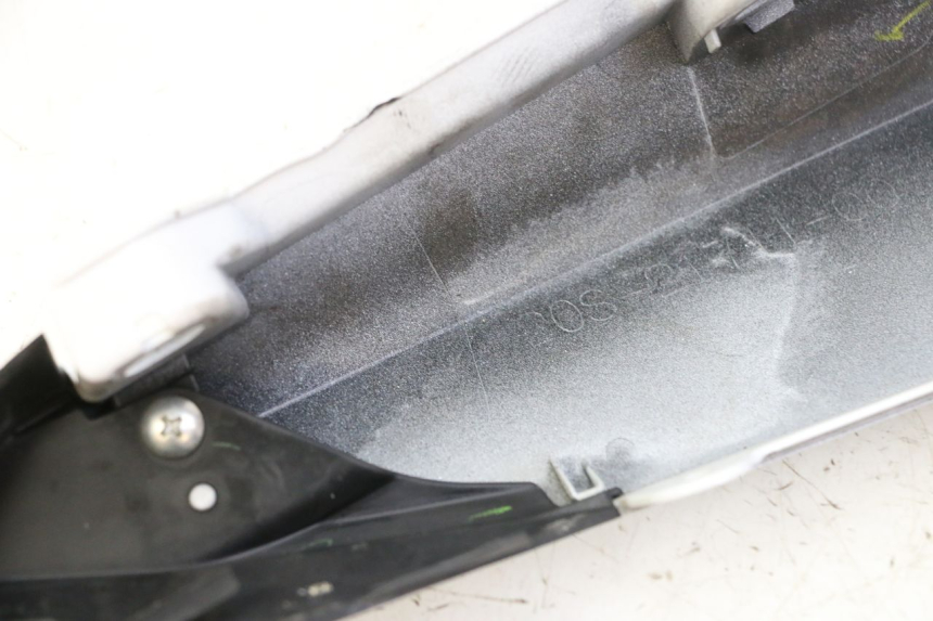 photo de LEWY TYLNY BOK YAMAHA XJ6 ABS 600 (2008 - 2016) - Inny kąt widzenia