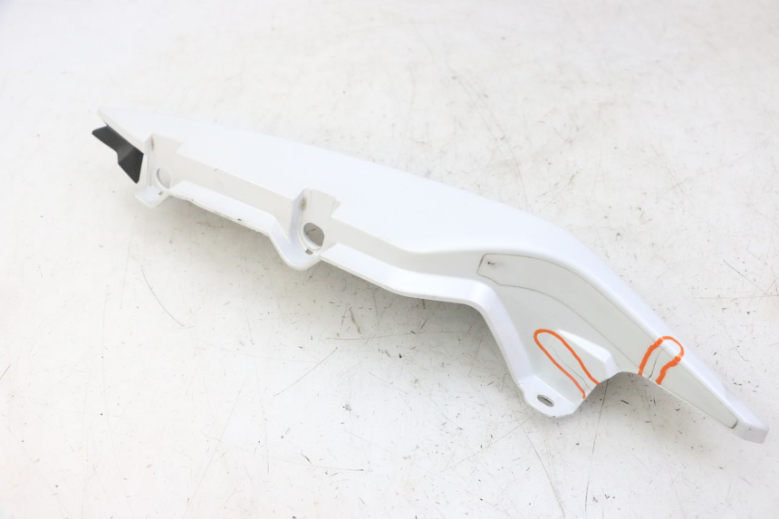 photo de LEWY TYLNY BOK YAMAHA XJ6 ABS 600 (2008 - 2016) - Oznaczenia i referencje