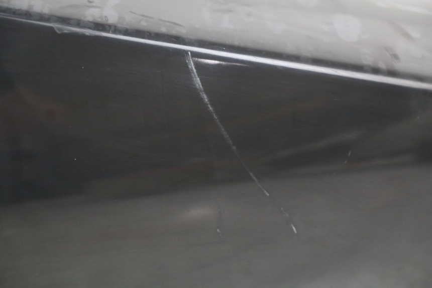 photo de LEWY TYLNY BOK YAMAHA XP T-MAX TMAX ABS 500 (2004 - 2007) - Szczegóły charakterystyczne