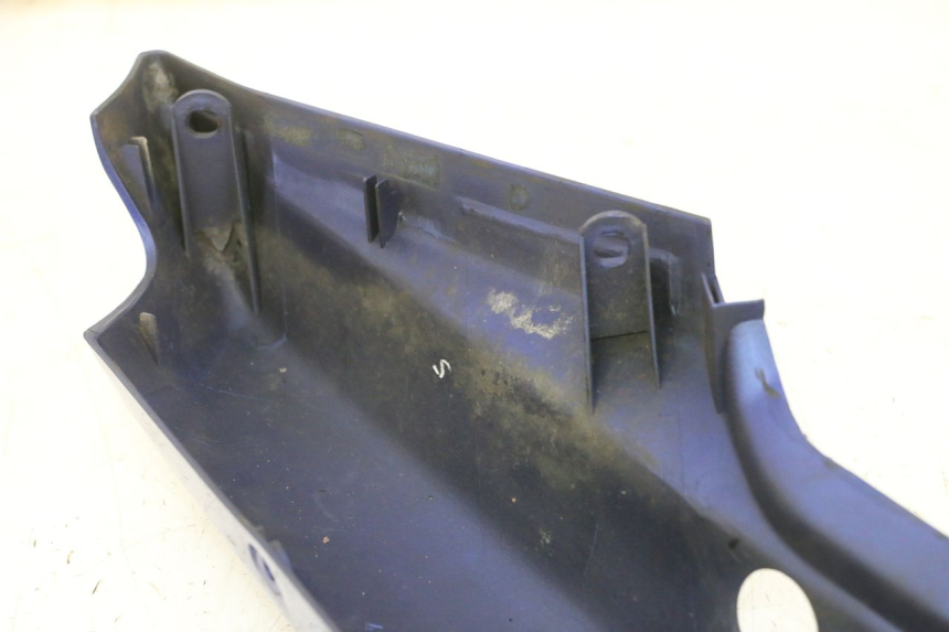 photo de LEWY TYLNY BOK YAMAHA FZS FAZER 600 (2001 - 2003) - Szczegół części