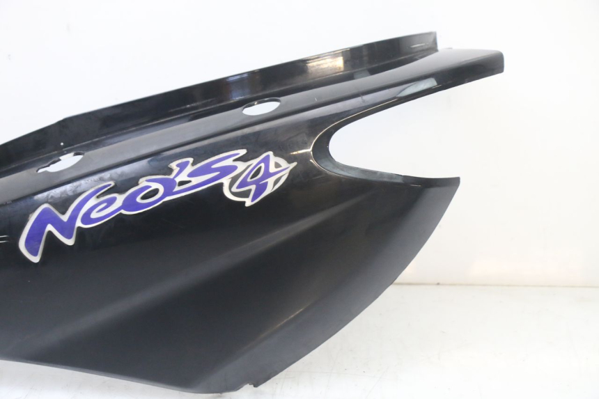 photo de LEWY TYLNY BOK YAMAHA NEOS NEO'S 4T 50 (2008 - 2016) - Zbliżenie techniczne