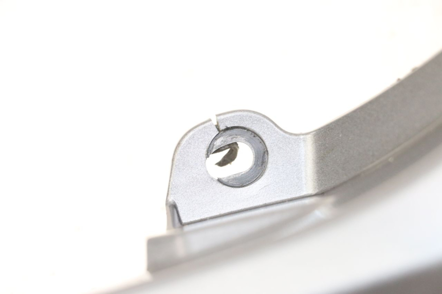 photo de LEWY TYLNY BOK YAMAHA XJ6 ABS 600 (2008 - 2016) - Stan powierzchni