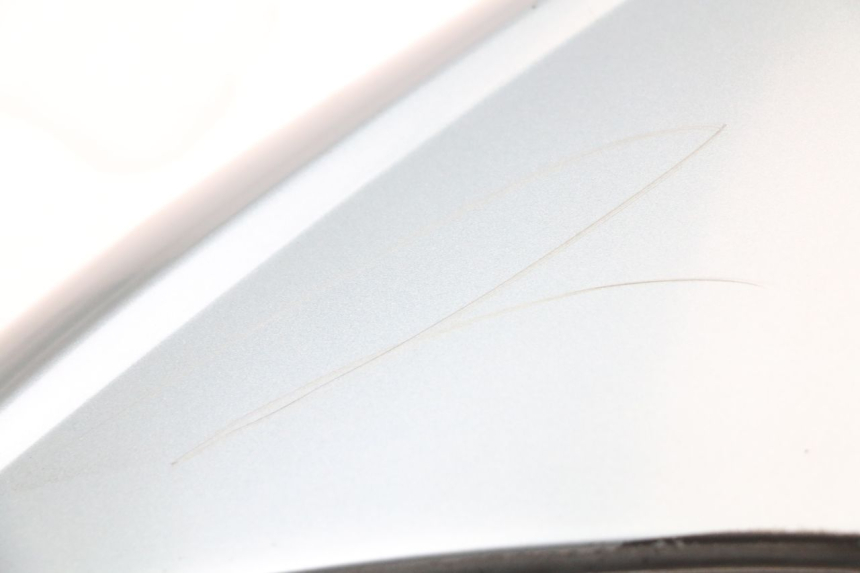 photo de LEWY TYLNY BOK YAMAHA YP MAJESTY 125 (2002 - 2006) - Punkty mocowania