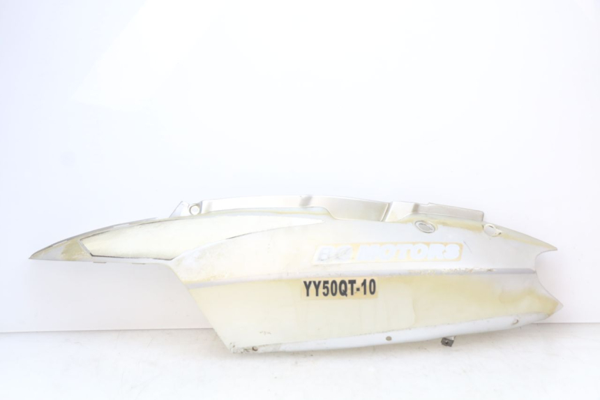 photo de LEWY TYLNY BOK YIYING YY50QT-10 50 (2007 - 2022) - Widok główny