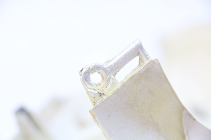 photo de LEWY TYLNY BOK YIYING YY50QT-10 50 (2007 - 2022) - Szczegół części