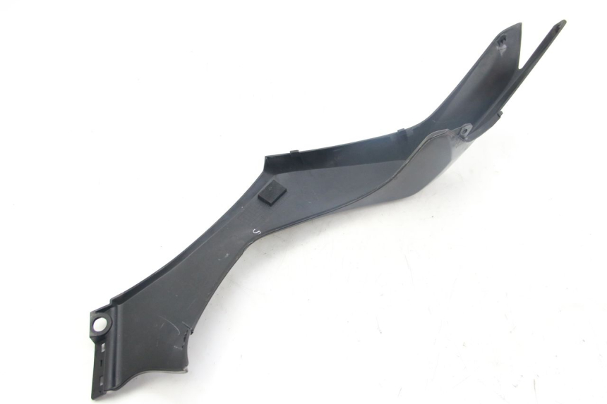 photo de LEWY TYLNY BOK KAWASAKI Z ABS 1000 (2014 - 2020) - Zbliżenie techniczne