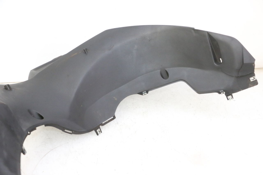 photo de PRAWY PRZEDNI BOK QUADRO 4 4D 350 (2015 - 2018) - Kontrola wizualna