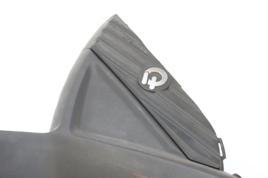 photo de PRAWY PRZEDNI BOK QUADRO 4 4D 350 (2015 - 2018) - Alternatywny kąt