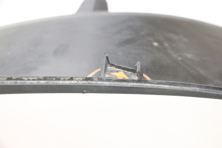 photo de PRAWY PRZEDNI BOK QUADRO 4 4D 350 (2015 - 2018) - Zbliżenie techniczne