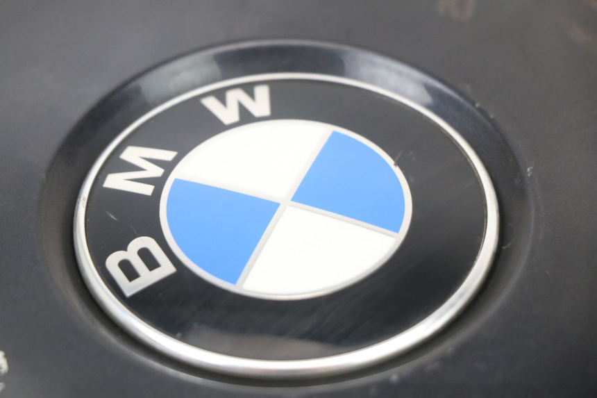 photo de PRAWY PRZEDNI BOK BMW C1 125 (2000 - 2003) - Zbliżenie techniczne