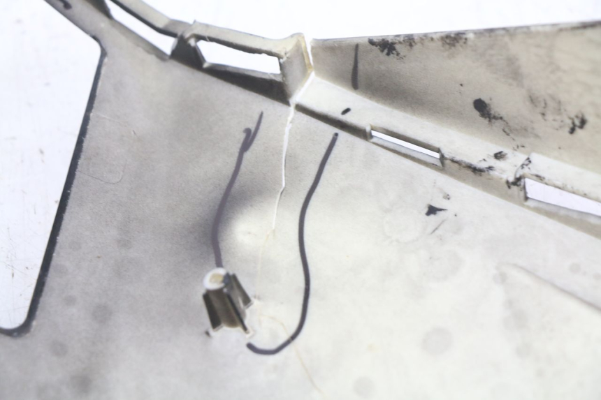 photo de PRAWY PRZEDNI BOK ORCAL CAVARO 4T 50 (2019 - 2023) - Widok z bliska