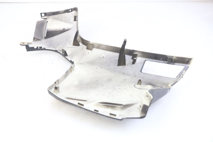 photo de PRAWY PRZEDNI BOK ORCAL CAVARO 4T 50 (2019 - 2023) - Oznaczenia i referencje