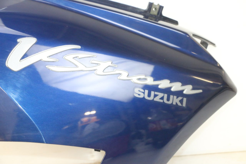 photo de PRAWY PRZEDNI BOK SUZUKI DL V STROM 1000 (2002 - 2007) - Zbliżenie komponentów