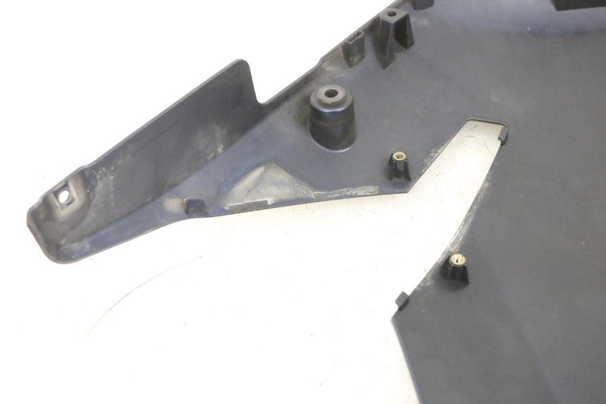 photo de PRAWY PRZEDNI BOK SUZUKI DL V STROM 1000 (2002 - 2007) - Zbliżenie techniczne