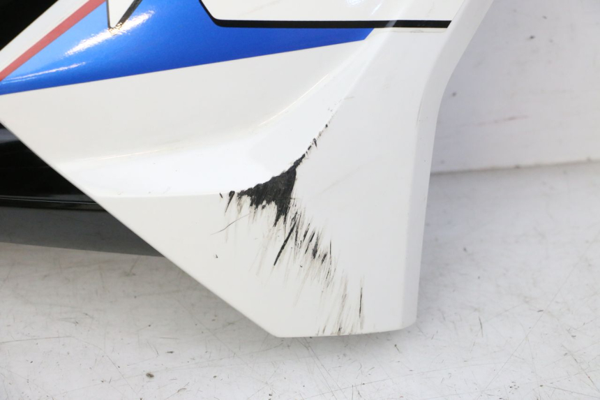 photo de PRAWY PRZEDNI BOK BMW G310 R 310 (2016 - 2020) - Szczegóły charakterystyczne