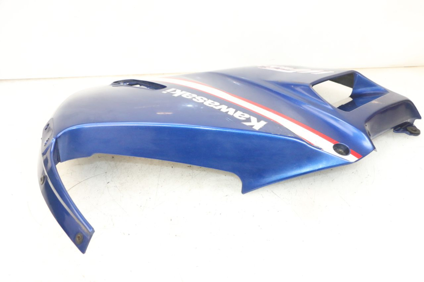 photo de PRAWY PRZEDNI BOK KAWASAKI GPX R WARBIRD 600 (1988 - 1993) - Zbliżenie komponentów