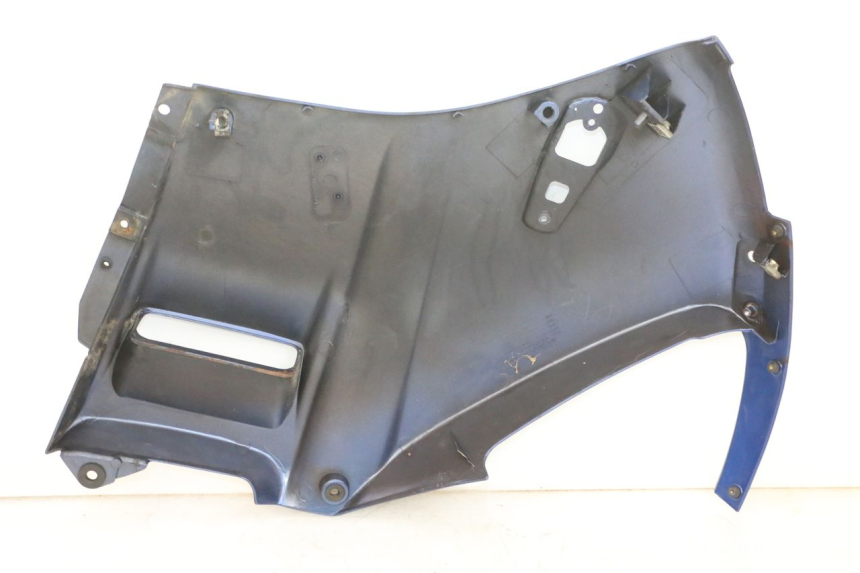 photo de PRAWY PRZEDNI BOK KAWASAKI GPX R WARBIRD 600 (1988 - 1993) - Oznaczenia i referencje