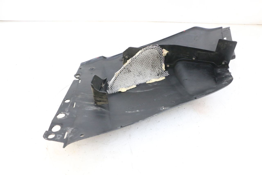 photo de PRAWY PRZEDNI BOK KAWASAKI GPZ RX 1000 (1986 - 1988) - Zbliżenie techniczne