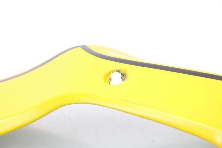 photo de PRAWY PRZEDNI BOK SUZUKI GSXF GSX F 600 (1988 - 1997) - Kontrola wizualna