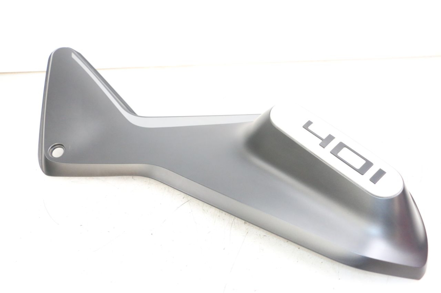 photo de PRAWY PRZEDNI BOK HUSQVARNA SVARTPILEN 401 (2018 - 2023) - Stan powierzchni