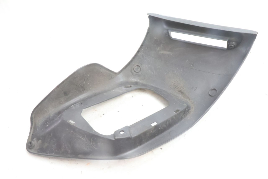 photo de DOLNA PRAWA PRZEDNIA BOCZNA OSŁONA GILERA RUNNER SP 50 (2002 - 2004) - Oznaczenia i referencje