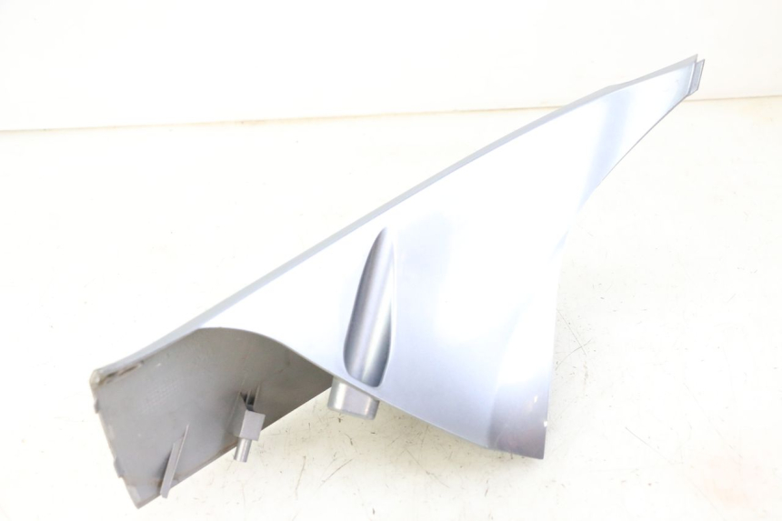 photo de PRAWY PRZEDNI BOK SYM JOYMAX 125 (2010 - 2017) - Punkty mocowania