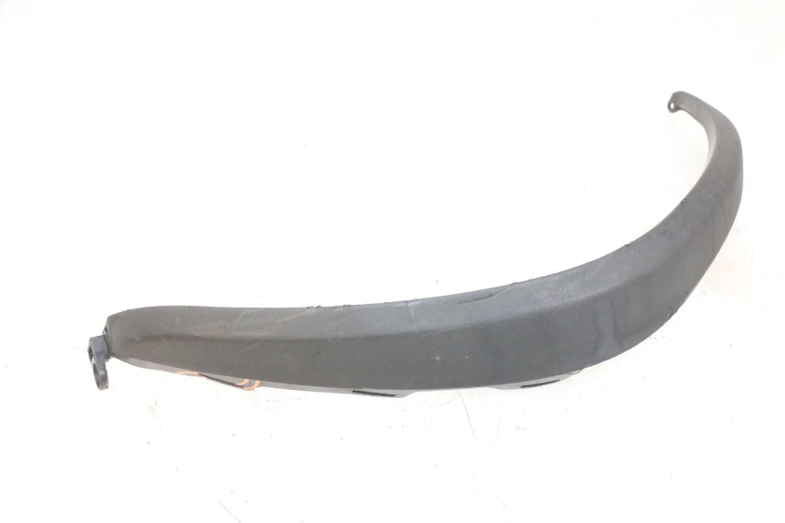 photo de PRAWY PRZEDNI BOK PIAGGIO MP3 500 (2016 - 2018) - Zbliżenie techniczne