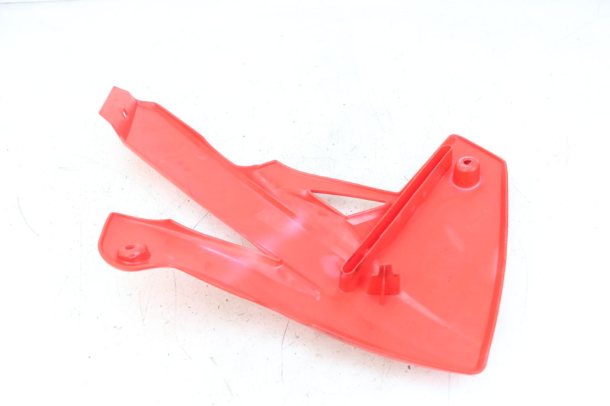 photo de PRAWY PRZEDNI BOK RIEJU MRT 50 (2018 - 2021) - Zoom stanu zużycia