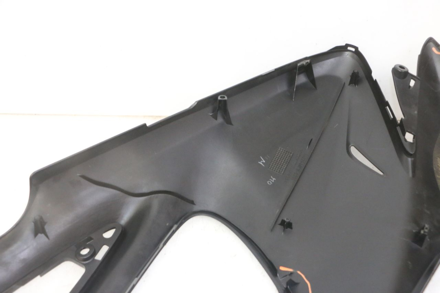 photo de PRAWY PRZEDNI BOK HONDA NTV DEAUVILLE ABS 700 (2007 - 2016) - Szczegół części