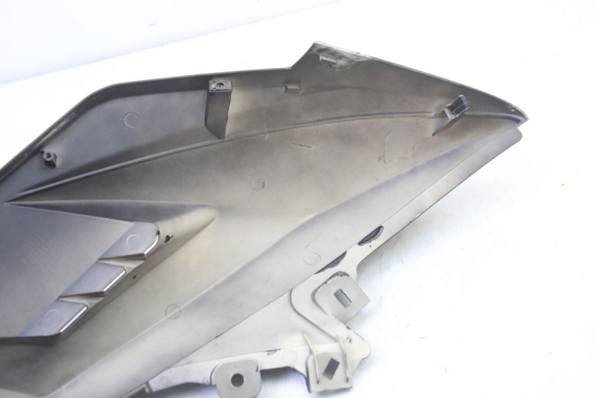 photo de PRAWY PRZEDNI BOK MAG POWER R-STREET 50 (2016 - 2025) - Stan powierzchni