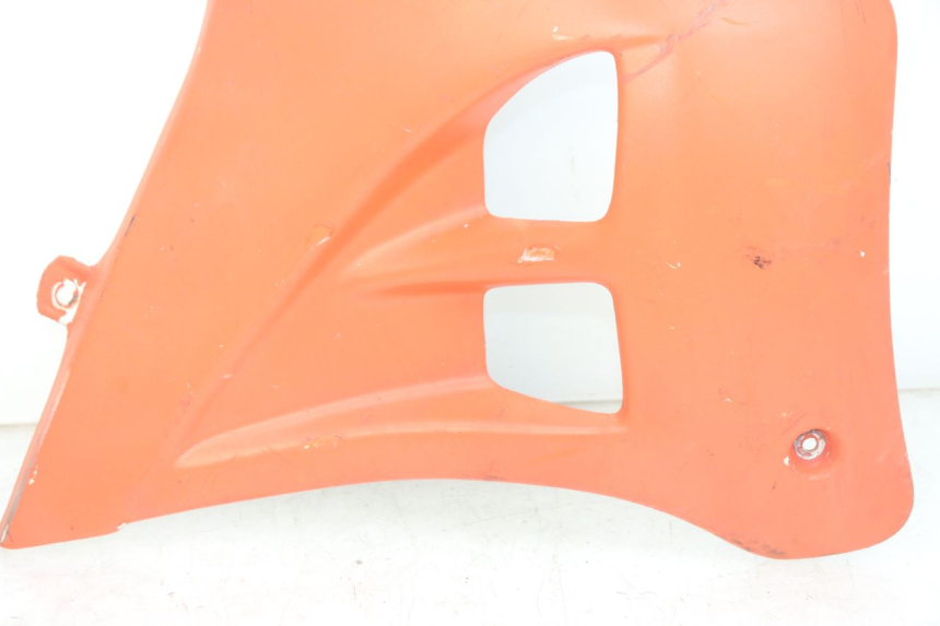 photo de PRAWY PRZEDNI BOK GILERA RK 50 (1996 - 1999) - Szczegół części