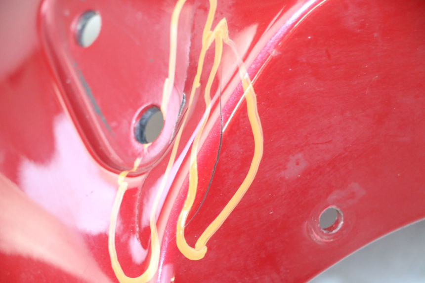 photo de PRAWY PRZEDNI BOK TRIUMPH SPRINT 900 (1995 - 1998) - Oznaczenia i referencje