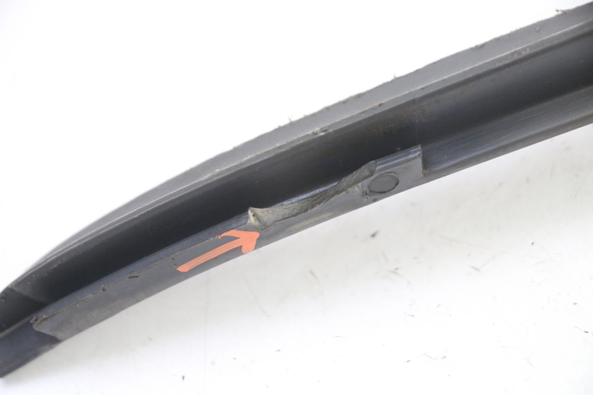 photo de PRAWY PRZEDNI BOK PIAGGIO SUPER LX 125 (2000 - 2003) - Zbliżenie techniczne