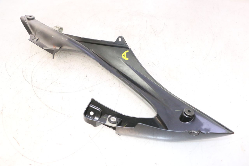 photo de PRAWY GÓRNY BOCZNY PRZÓD YAMAHA YZF R6 600 (2008 - 2009) - Widok produktu