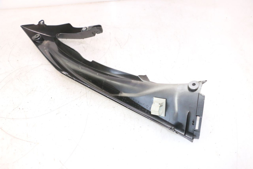 photo de PRAWY GÓRNY BOCZNY PRZÓD YAMAHA YZF R6 600 (2008 - 2009) - Część sprawdzona