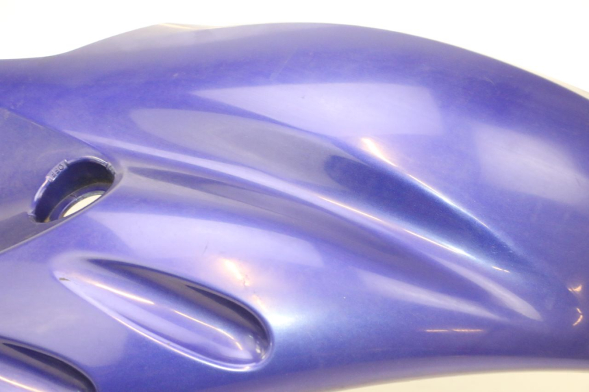 photo de PRAWA PRZEDNIA BOCZNA OSŁONA YAMAHA WAVE RUNNER GP R 1200 (2000 - 2003) - Zbliżenie komponentów