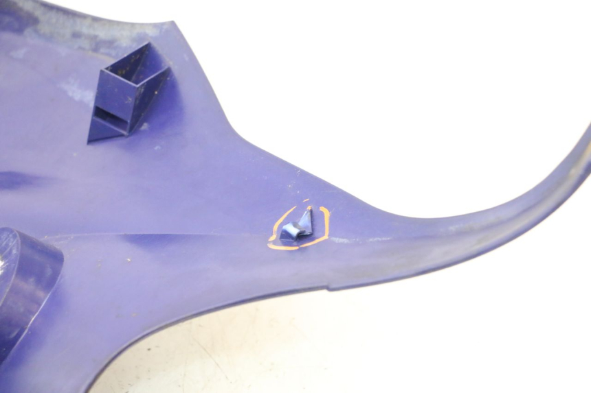 photo de PRAWA PRZEDNIA BOCZNA OSŁONA YAMAHA WAVE RUNNER GP R 1200 (2000 - 2003) - Zoom stanu zużycia