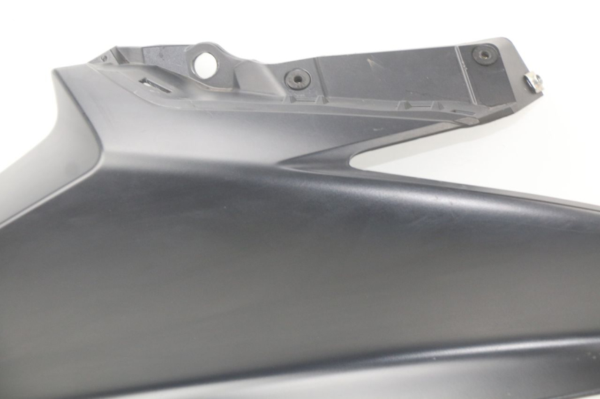 photo de PRAWY PRZEDNI BOK YAMAHA XP T-MAX TMAX 500 (2008 - 2012) - Punkty mocowania