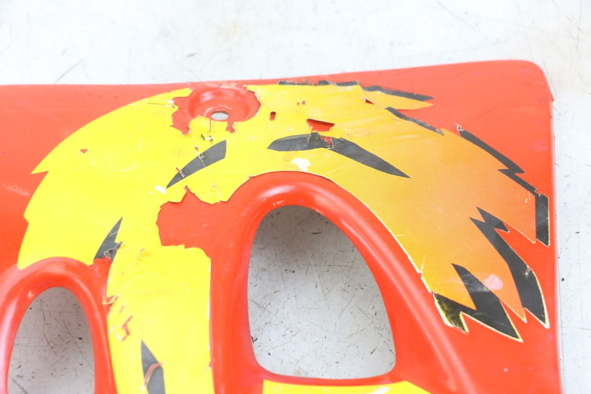 photo de PRAWY PRZEDNI BOK PEUGEOT XP6 50 (1997 - 2003) - Szczegół części