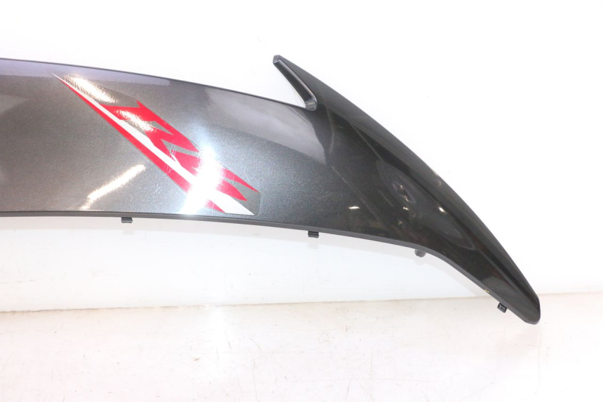 photo de PRAWA PRZEDNIA BOCZNA OSŁONA YAMAHA YZF R6 600 (2008 - 2009) - Inny kąt widzenia
