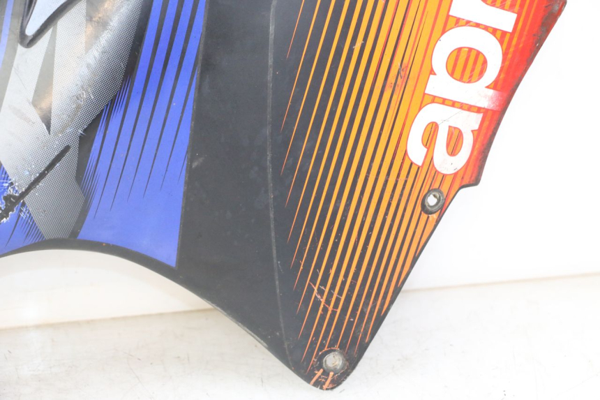 photo de LEWY PRZEDNI BOK APRILIA RS 50 (1999 - 2005) - Szczegóły charakterystyczne