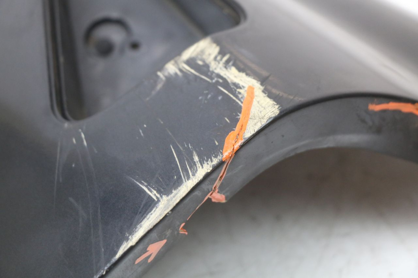 photo de LEWY PRZEDNI BOK BMW C1 125 (2000 - 2003) - Zbliżenie techniczne