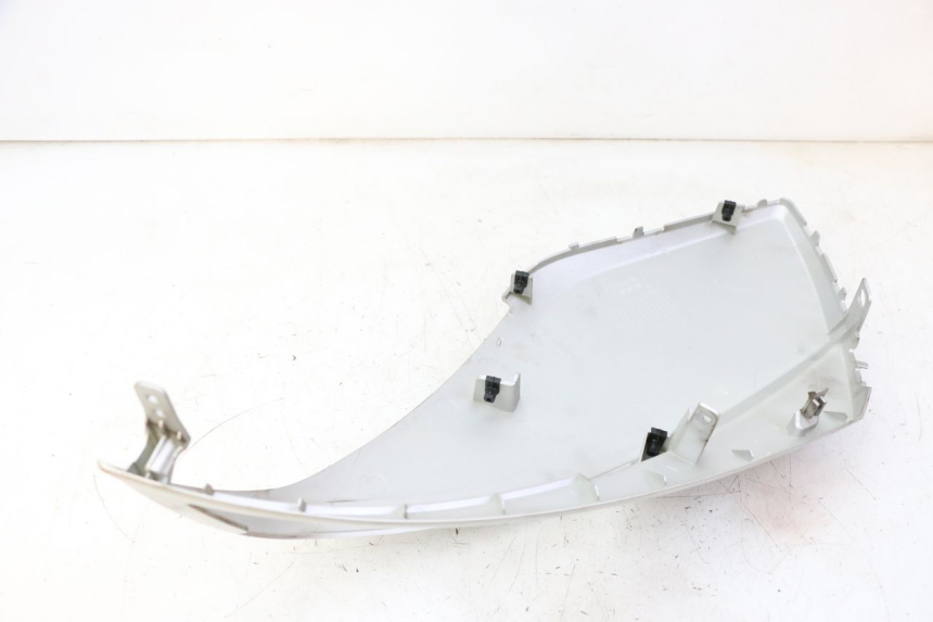 photo de LEWY PRZEDNI BOK PANELU PEUGEOT CITYSTAR 50 (2013 - 2017) - Zoom stanu zużycia