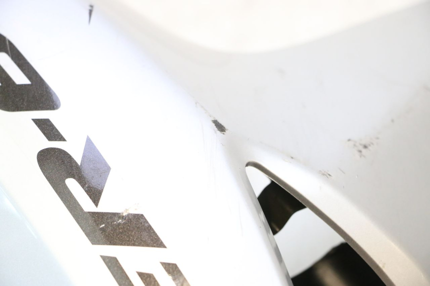 photo de LEWY PRZEDNI BOK KAWASAKI ER-6 ER6 N 650 (2005 - 2009) - Zoom stanu zużycia