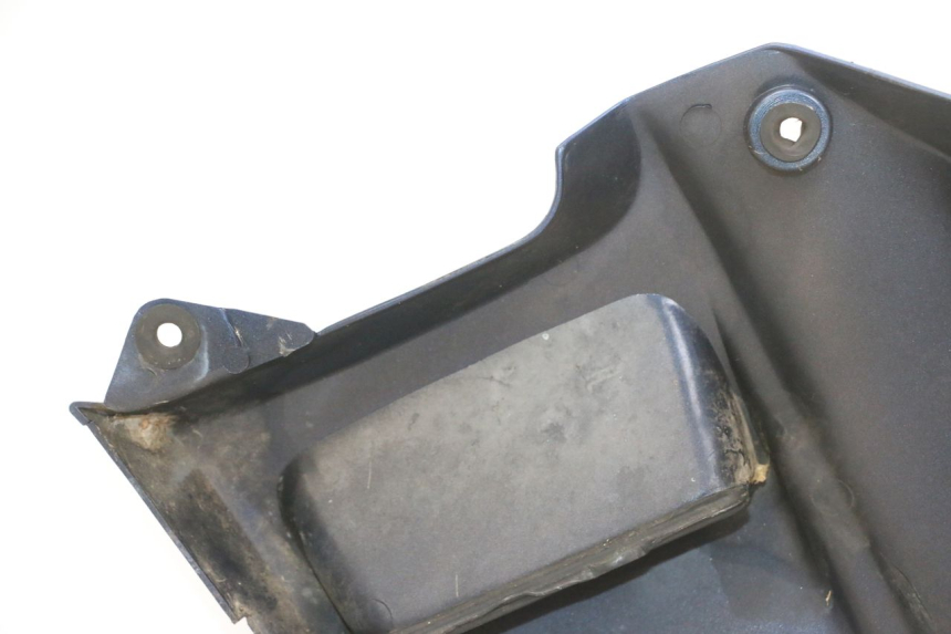 photo de LEWY PRZEDNI BOK KAWASAKI GPX R WARBIRD 600 (1988 - 1993) - Szczegóły charakterystyczne