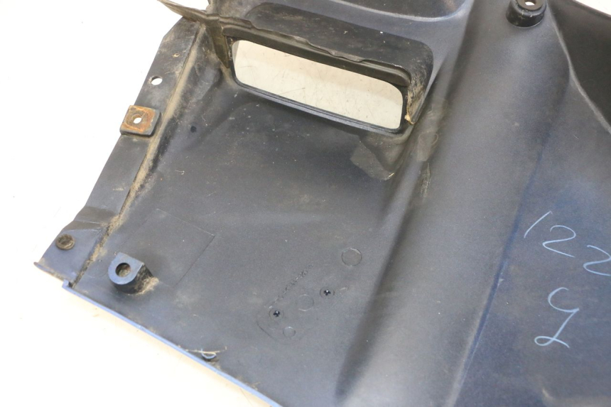 photo de LEWY PRZEDNI BOK KAWASAKI GPX R WARBIRD 600 (1988 - 1993) - Zoom stanu zużycia