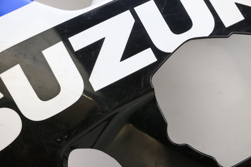 photo de LEWY PRZEDNI BOK SUZUKI GSXR GSX-R 1000 (2003 - 2004) - Zoom jakości